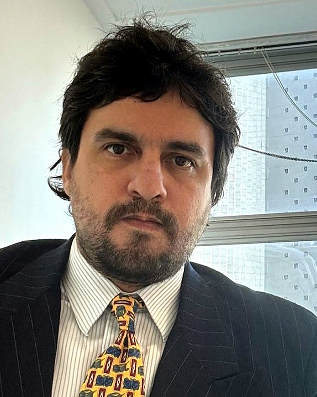 Davi Monteiro, advogado